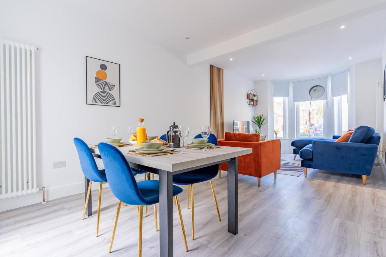 Casa de Férias Charming 3 Bedroom In Folkestone! *